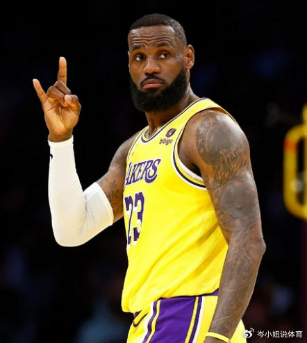 NBA最老三双纪录前三位都是詹姆斯，未来也很难有球员能打破|俄克拉荷马雷霆队|勒布朗-詹姆斯|纽约尼克斯队|孟菲斯灰熊|洛杉矶湖人队_新浪新闻